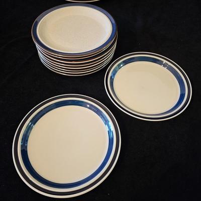 Winner's Circle Aqueduct Stoneware From Japan (DR-JS)