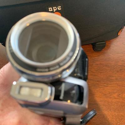 Panasonic PV-GS500 Digital Video Camcorder