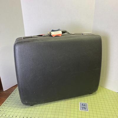Vintage American Tourister
