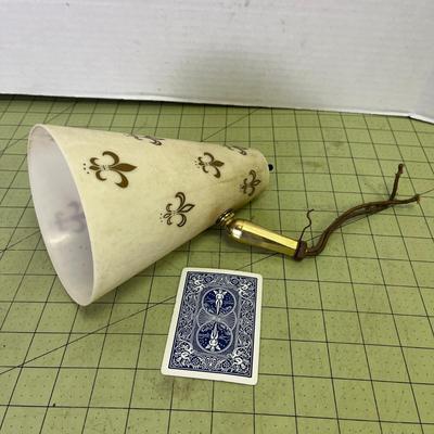 Fleur-De-Lis Light