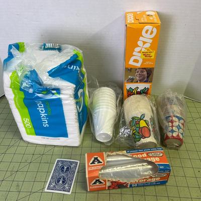 Disposable Cups, Napkins, and Sandwich Bags