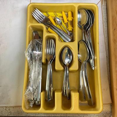 Silverware Set