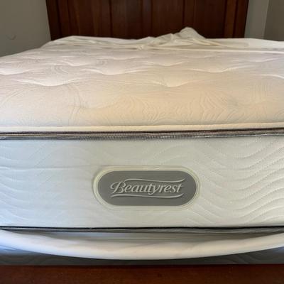 Queen Wood Bed Frame, Beauty Rest Mattress & Bed Frameâ€”LIKE NEW!