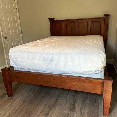 Queen Wood Bed Frame, Beauty Rest Mattress & Bed Frameâ€”LIKE NEW!
