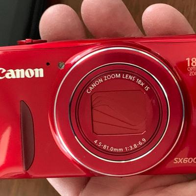 Canon Power Shot SX600 HS WiFi Digital Camera w/ Case