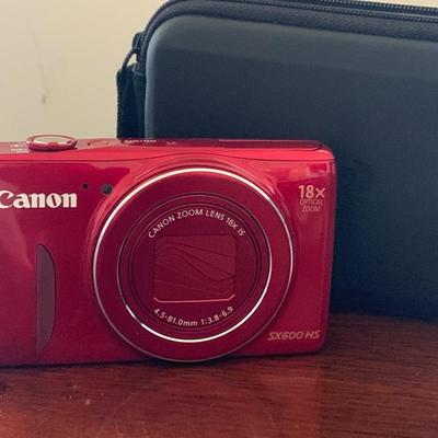 Canon Power Shot SX600 HS WiFi Digital Camera w/ Case