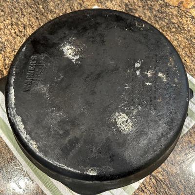 13.5" Cast Iron Pan