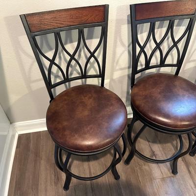 Steve Silver Co. Swivel Barstools (4)