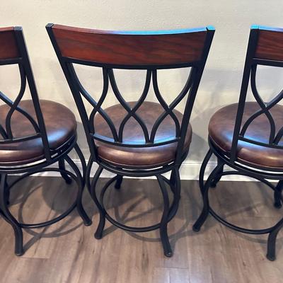 Steve Silver Co. Swivel Barstools (4)