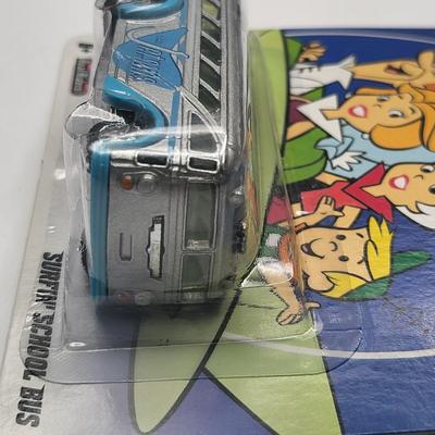 2011 Hot Wheels The Jetsons Surfin' School Bus