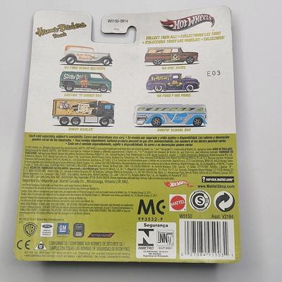 2011 Hot Wheels The Jetsons Surfin' School Bus