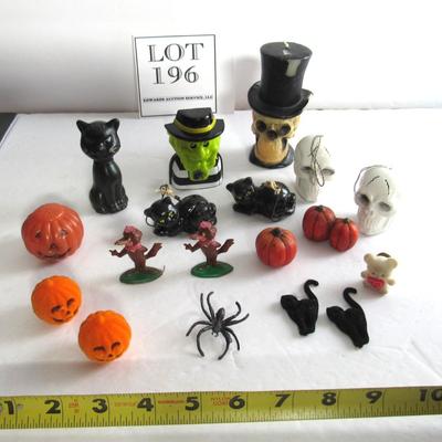 Lot of Halloween Smalls