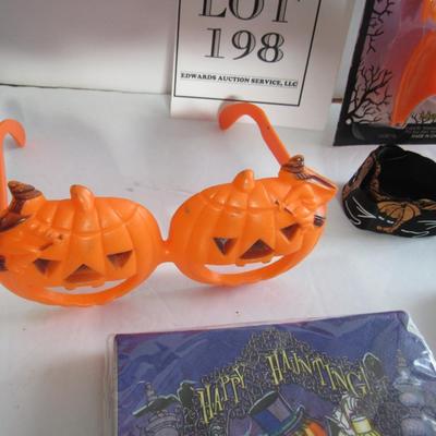 Lot of Misc Halloween, Napkins, Candy Containers, Glasses, Etc