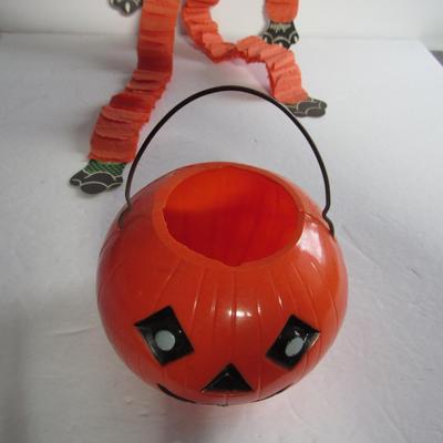 Vintage Cat Tissue Hanger and Hard Plastic JOL Bucket