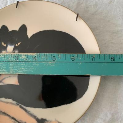 Limoges Porcelain Met Museum of Art Plate, Seated Cat