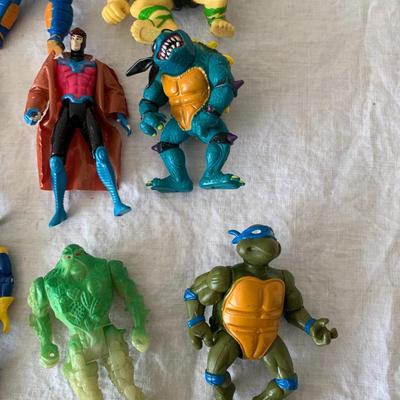 Toy small figures collection Ninja Turtles, Superheroes