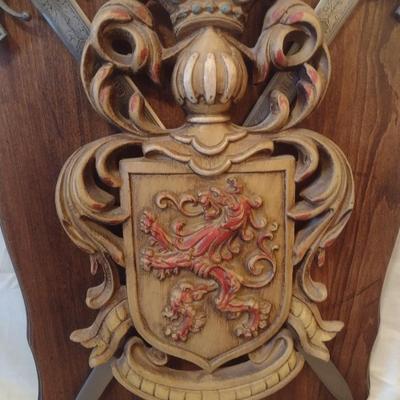 Medieval Crest with Crossing Cutlery on Solid Wood Plaque