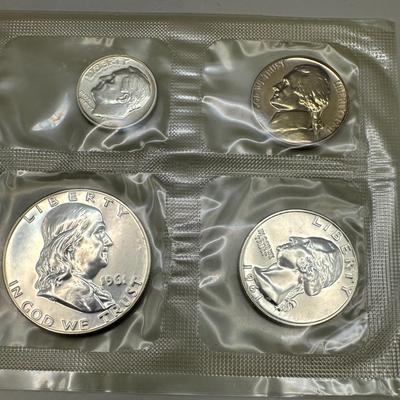 1961 United States Mint Set 90% Silver (NO ENVELOPE)!!!