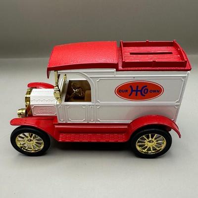 Lot of 2 Ertl Die-Cast Metal Replica Ford Van Locking Banks
