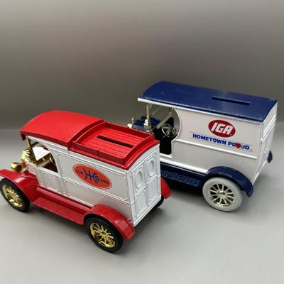 Lot of 2 Ertl Die-Cast Metal Replica Ford Van Locking Banks