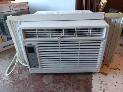 Wonderful working Artic King Window type air conditioner