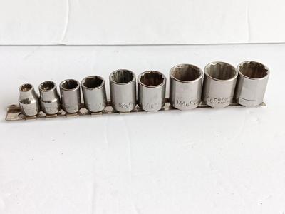 Craftsman socket set on socket organizing holder
