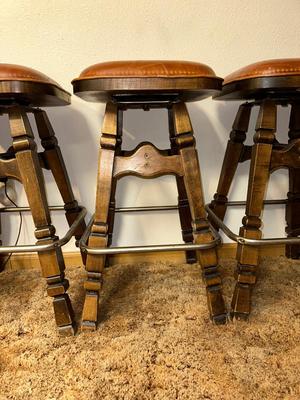 4 LEATHER TOP BAR STOOLS