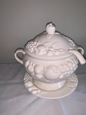 Signature Soup Tureen