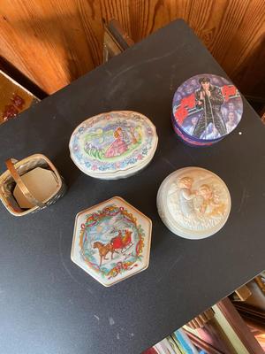 Music Box Lot