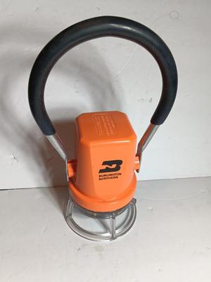 Vintage WORKING! Burlington Northern Railroad Starlite 222 Lantern