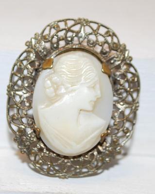 Beautiful Vintage White Cameo Oval Pin with Filigree Style Surround 1 Â½" x 1 Â¼"