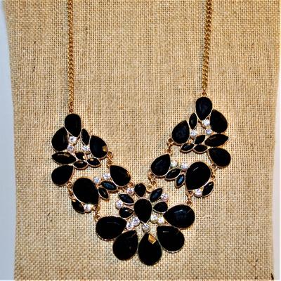 39 Black Teardrop Stones with Sparkle Clear Rhinestone Accents 22" L