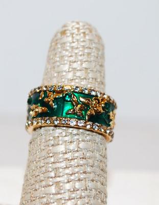 Size 6Â¾ Sterling Silver .925 Butterflies in Green Enamel Style Inlay Ring with Tiny Clear Stone Edges (5.6g)