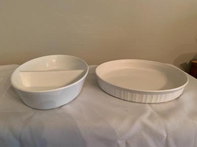 2 pieces of ovenware