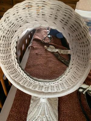 Wicker table top mirror
