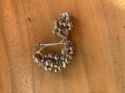 collection of vintage pins Brooches Lot