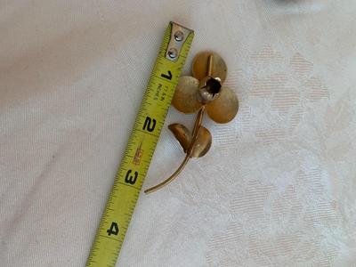 Set of 3 gold tone vintage pins