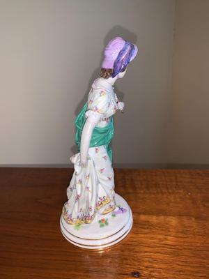 Porcelain figure of woman with shawl and hat, Meissen Crossed Swords Mark
