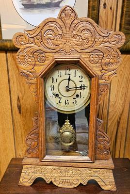 Antique Oak Clock Mantle or Wall New Haven Gingerbread Clock