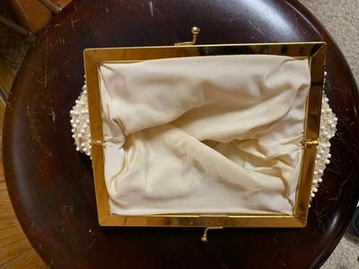White Vintage beaded Evening bag