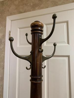 Wood coat rack