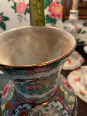VIntage Hand Painted asian vase Made in China