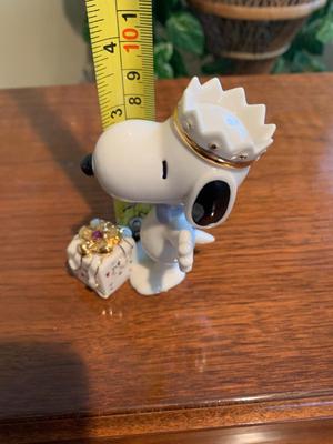Lenox Snoopy's Birthday Surprise Figurine