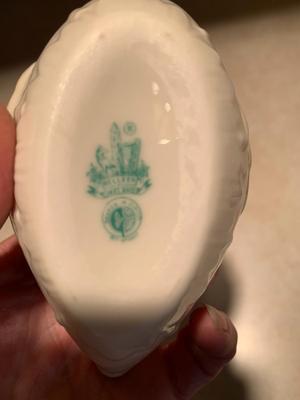 BELLEEK swan Creamers
