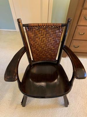 Old Hickory American Provincial Paddle Arm Lounge Chair