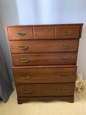 VIntage chest of drawers