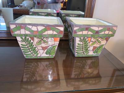 2 mosaic planters
