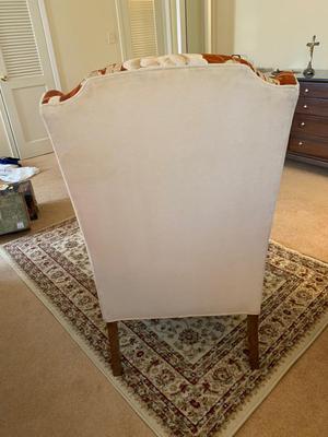 Queen Anne style chair