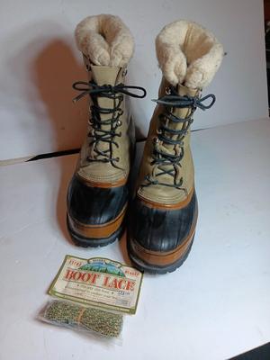 La Crosse Winnipeg Size 11 lined Snow boots with new laces