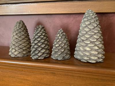 Decorative pine cones